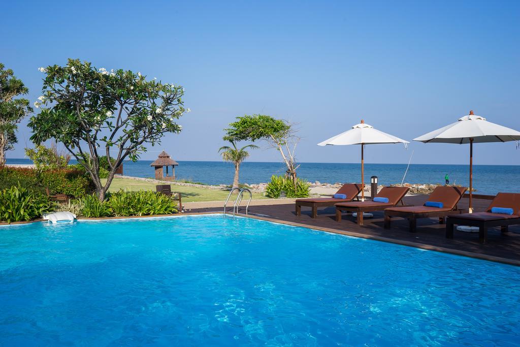 I Tara Resort & Spa Хаад Чао Самран Екстериор снимка
