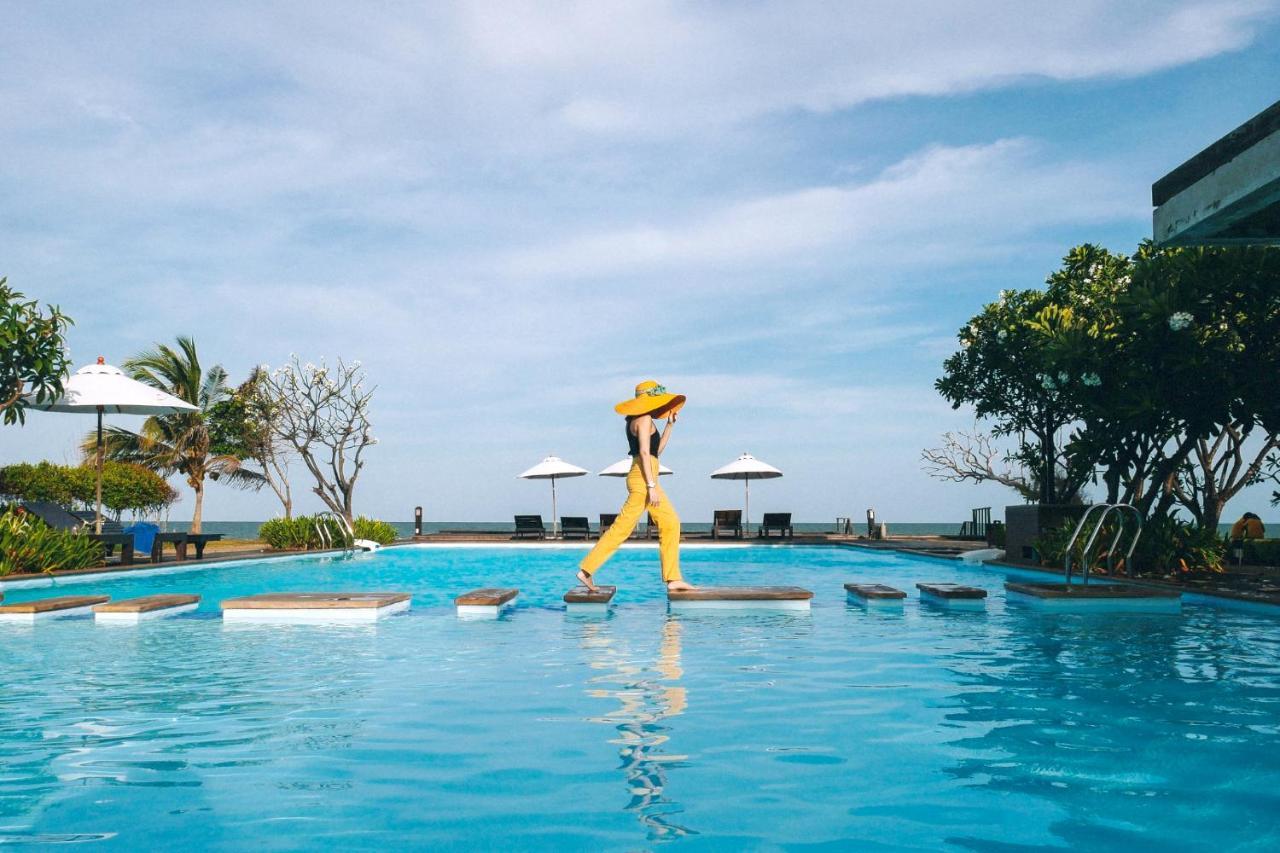 I Tara Resort & Spa Хаад Чао Самран Екстериор снимка